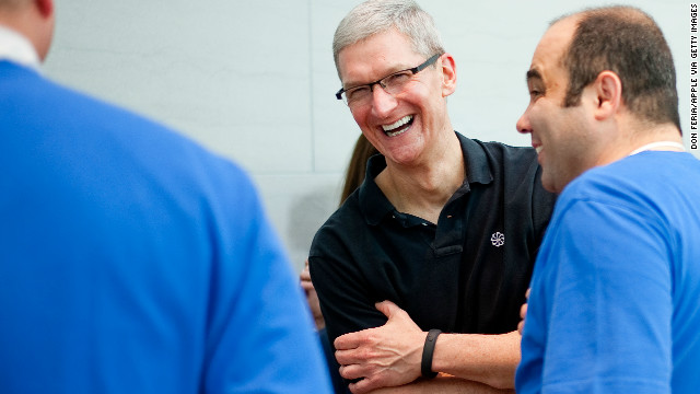 Apple CEO Tim Cook is famous to wear a Nike FuelBand to guard his fitness. Could an Apple watch be replacing it soon?